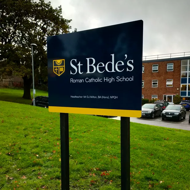 Post & Panel Signs | Design, Manufacture & Installation