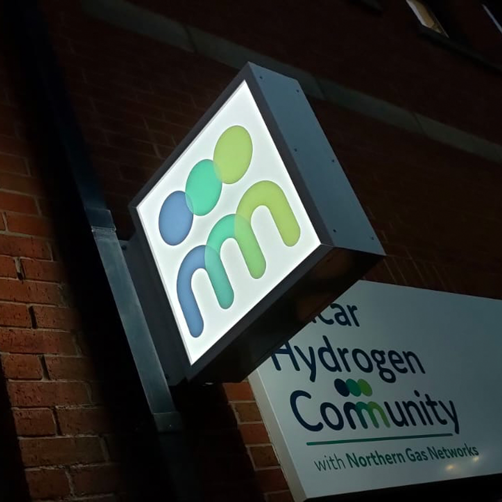 Silver Anodised Projecting Lightbox