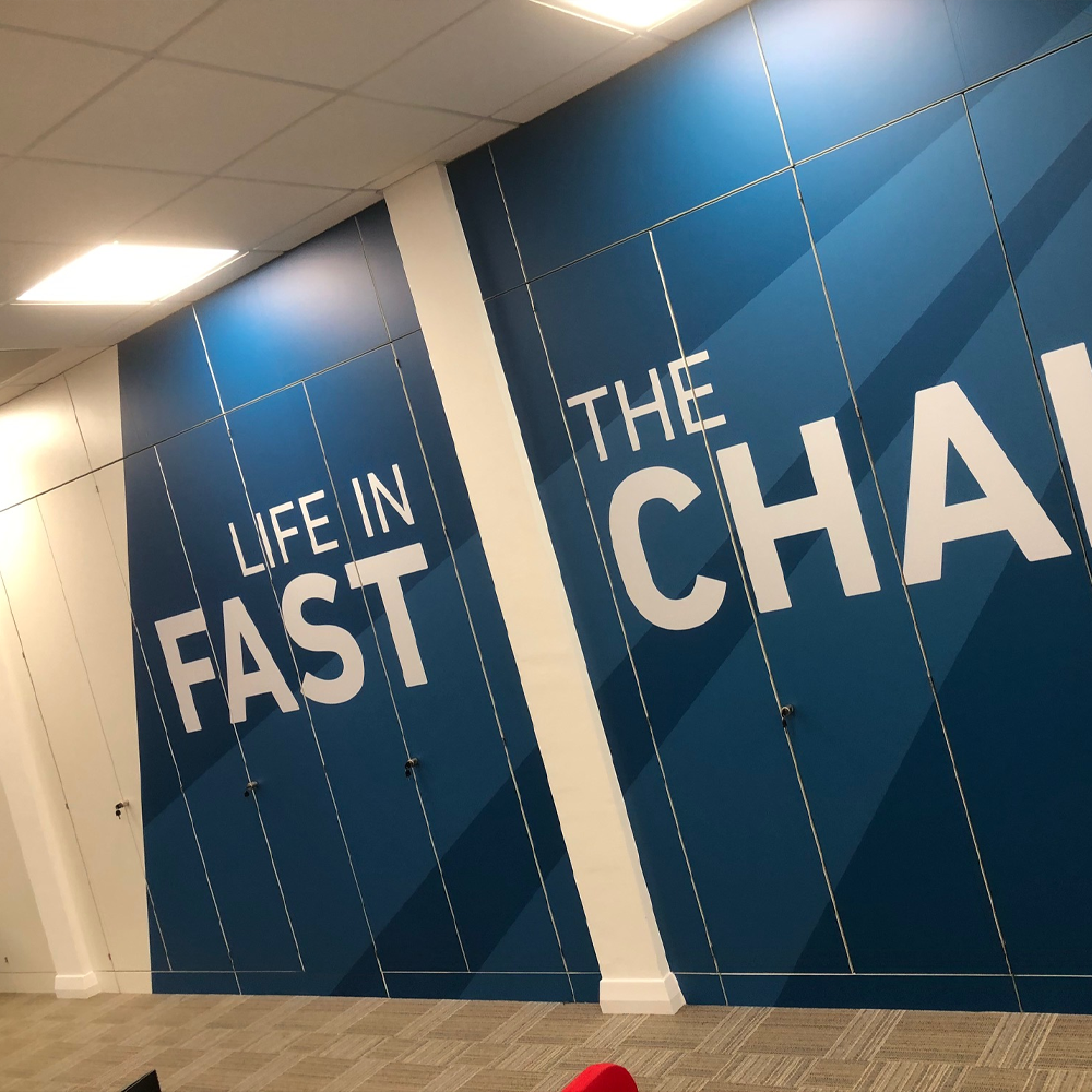 Self Adhesive Vinyl With Matt Laminate